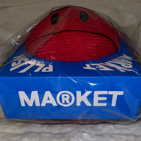 Market X Smiley Devil Plush Basketball - Picture 5 of 8